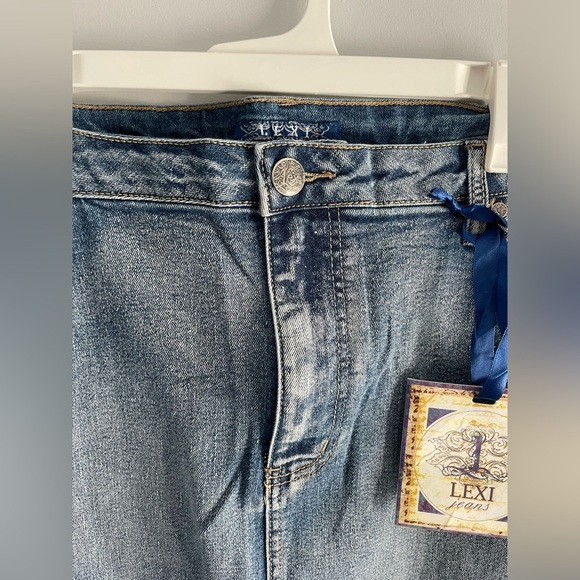 Lexi Plus Size 24 Pull On Stretch Denim Skirt - Picture 13 of 14